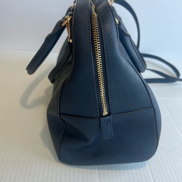 Michael Kors navy blue bag - Picture 8 of 13